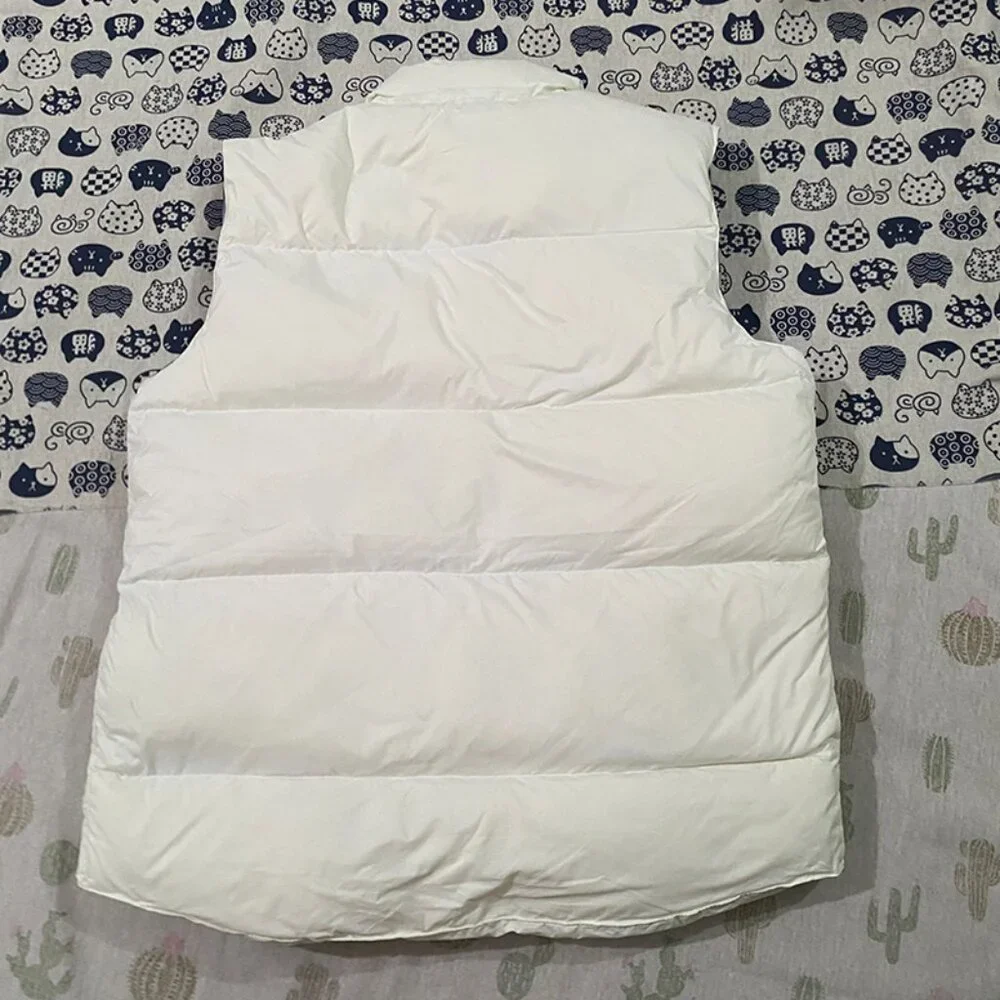 Canada Goose White Stand Collar Down Vest - Picture 3 of 11